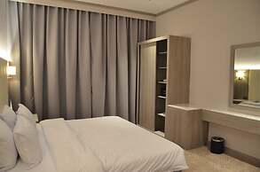 Crown Suite