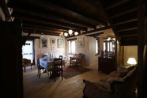 GOLDEN SPUR COTTAGE