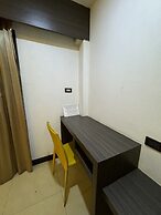 MR. Mac's Place