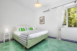 YourHome - Villa Claudette