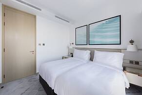 Comfortable 2BR Address Harbour Point