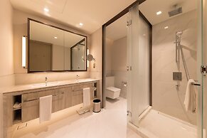 Comfortable 2BR Address Harbour Point