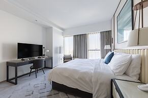Comfortable 2BR Address Harbour Point