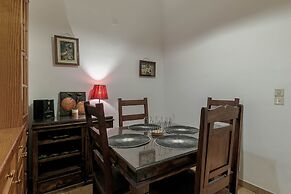 Charming Central Corfu Apartment