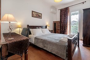 Charming Central Corfu Apartment