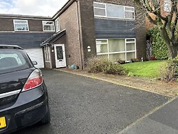 Lowri Cottage Hotel