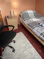 Lowri Cottage Hotel