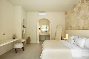 Tropical 3BR Villa in Canggu