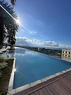 Mactan Newtown One Bedroom Suite