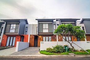 De Kunyit Villa