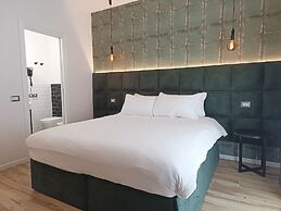 Romi Suite