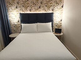 Romi Suite