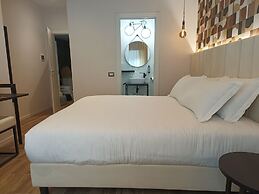 Romi Suite