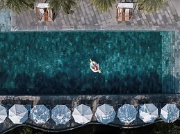 Royal Beachfront Villas & Spa Danang