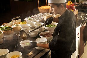 Royal Beachfront Villas & Spa Danang