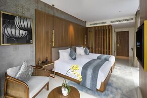 Royal Beachfront Villas & Spa Danang