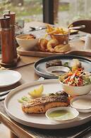 Royal Beachfront Villas & Spa Danang