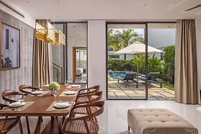 Royal Beachfront Villas & Spa Danang