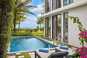 Royal Beachfront Villas & Spa Danang