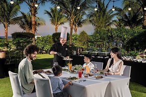 Royal Beachfront Villas & Spa Danang