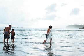 Royal Beachfront Villas & Spa Danang
