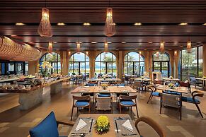 Royal Beachfront Villas & Spa Danang