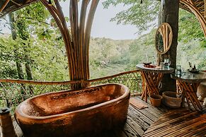 Bambu Indah Resort