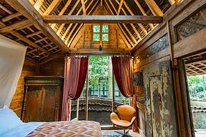Bambu Indah Resort