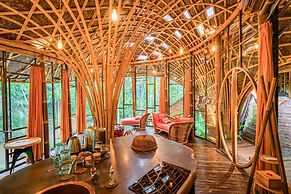 Bambu Indah Resort
