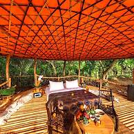 Bambu Indah Resort