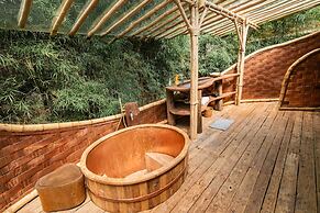 Bambu Indah Resort