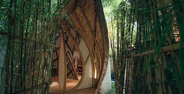 Bambu Indah Resort