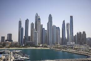 2BR Emaar Beachfront Full Sea Skyline Views
