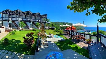 Sunny bay hotel
