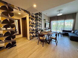 Coral Bay by DR Collection