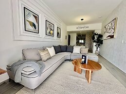 Coral Bay by DR Collection