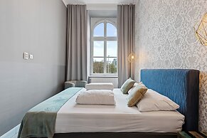 KH Opera Apartments