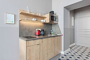 KH Opera Apartments