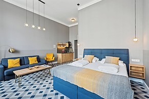 KH Opera Apartments