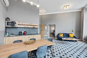 KH Opera Apartments
