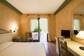 Sardinian-style Resort 2 Bedroom Apartments Sleeps 7