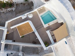 Kanava Cave Winery Villa