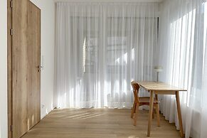 Modern Holesovice Apartment
