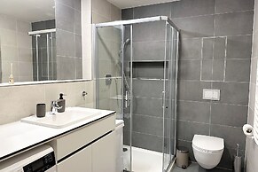 Modern Holesovice Apartment