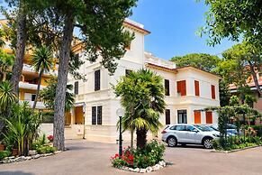 Hotel Villa Pina