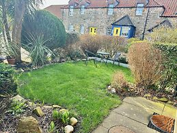 Captivating 2-bed Cottage in Kingsbarns