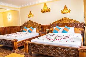 Puok hotel & Resort