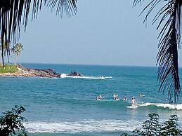 Surf Paradise Hotel