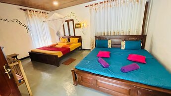 Surf Paradise Hotel