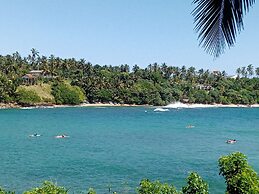 Surf Paradise Hotel